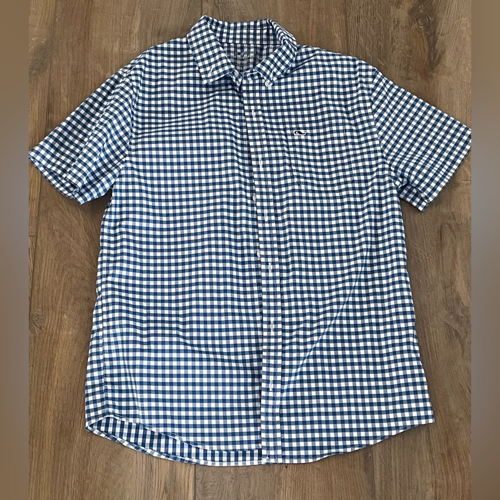 Boys vineyard vines button up
